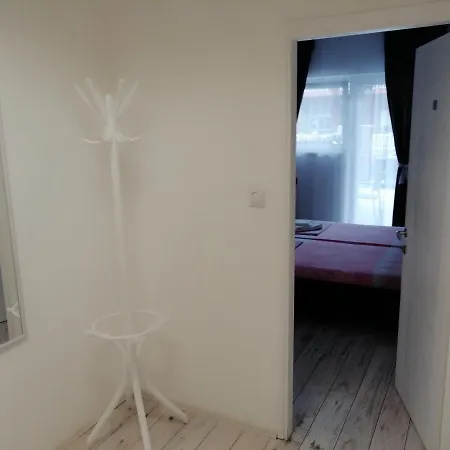 Mitic 1 Homestay Nis
