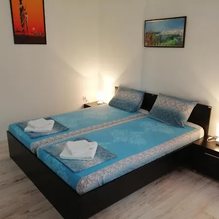 Mitic 1 Homestay Nis