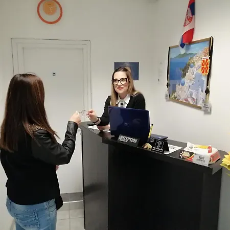 Mitic 1 Ni